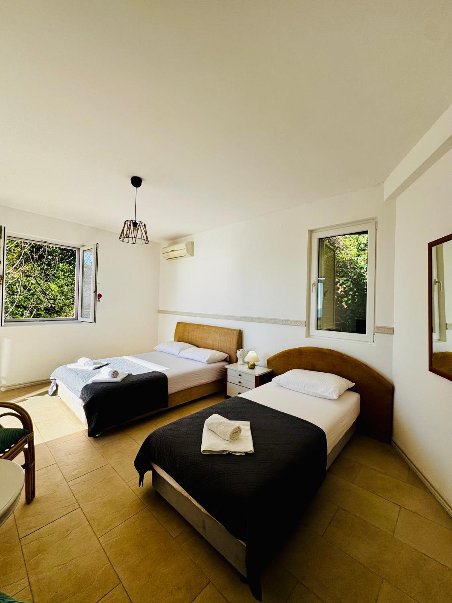 Budva Felix Suites Kültér fotó